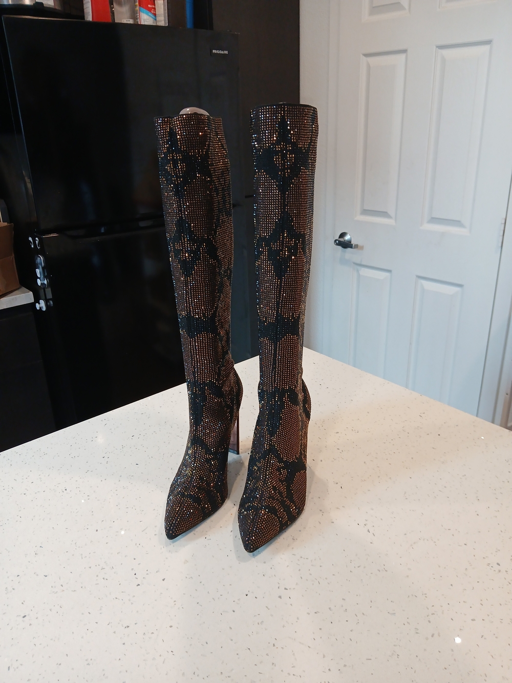 Aldo Black and Brown Studded Over-the-Knee Pointed Boots Sz 9 - Picture 3 of 12